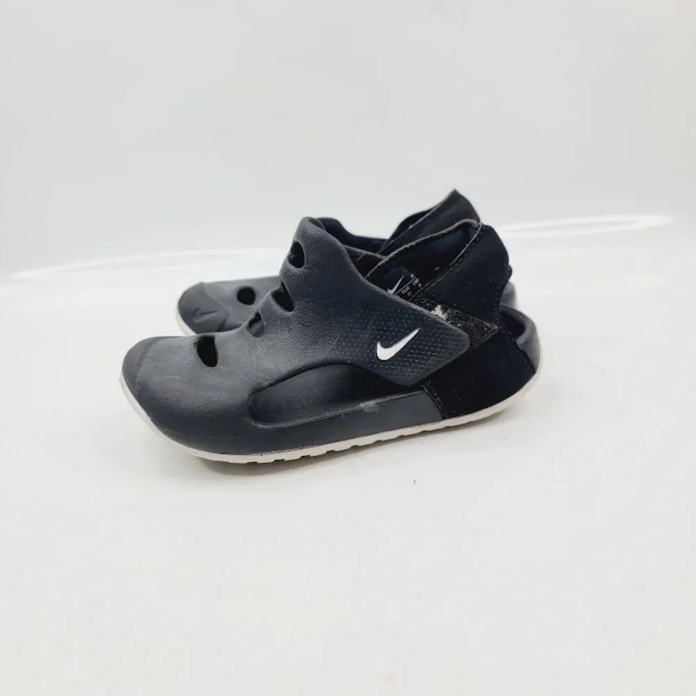 Nike Boy's Black Sunray Proctect 3 Close Toe‎ Casual Sandal Size US 10C